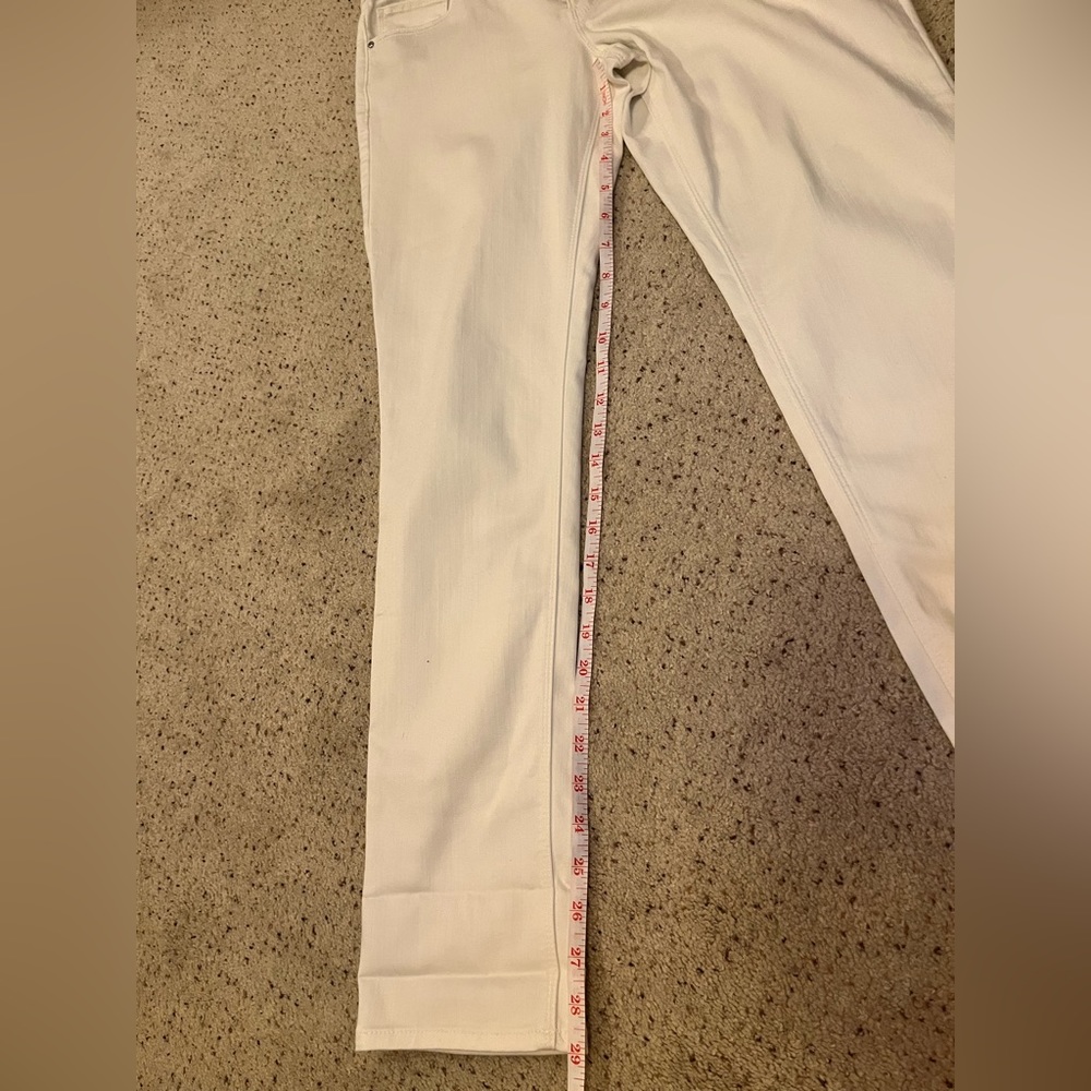 White House Black Market White Slim Stretch Jean/Rolled Crop Size 6 - Picture 10 of 12